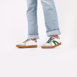 SAPATILHA CASUAL DE CORDÃO