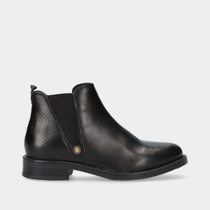 BOTA EM PELE COM ELÁSTICO E APLICAÇÃO EM METAL E SOLA DE BORRACHA US