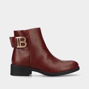 BOTIM CASUAL COM FECHO E APLICAÇÃO DECORATIVA