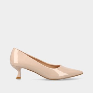 SAPATO DE SALTO STILETTO COM EFEITO VERNIZ