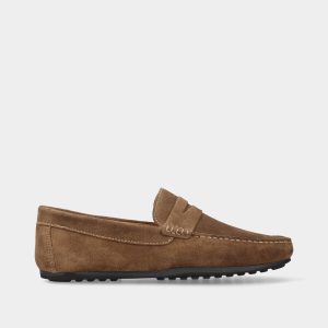 SAPATO MOCASSIM EM PELE CAMURÇA
