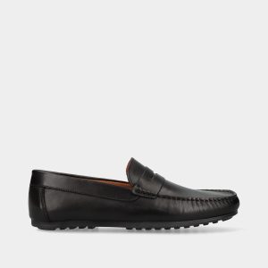 SAPATO MOCASSIM EM PELE