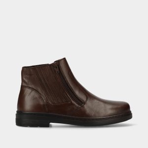 BOTA EM PELE DE CONFORTO COM FECHOS
