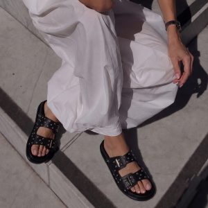 CHINELO ANATÓMICO COM APLICAÇÕES