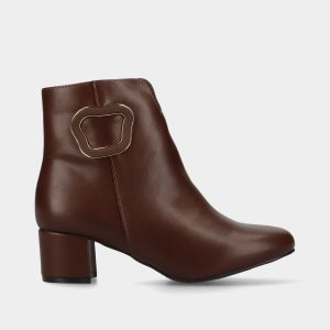 BOTA DE SALTO COM FECHO E APLICAÇÃO