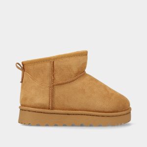 BOTA PANTUFA COM PELO