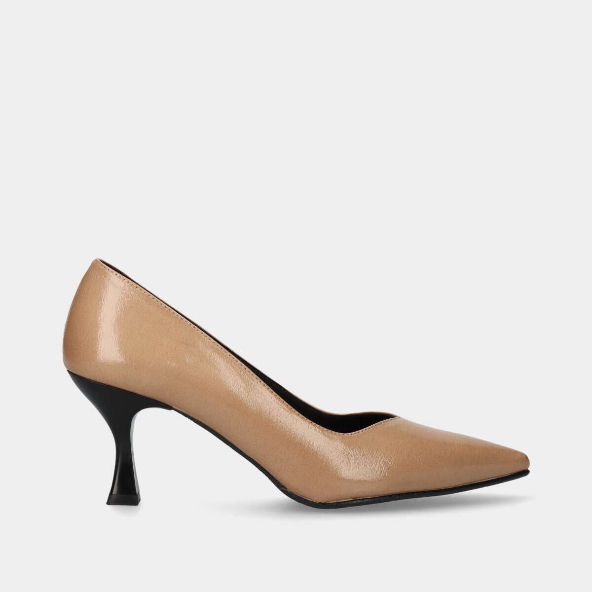 SAPATO DE SALTO STILETTO COM EFEITO VERNIZ US